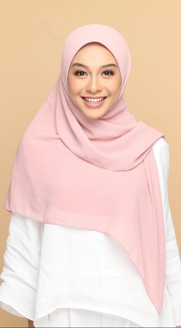 Nadraa Instant Chiffon Bawal - Pale Pink (L)